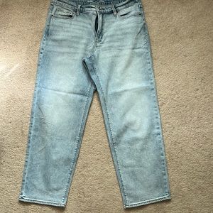 Women’s Old Navy loose jeans